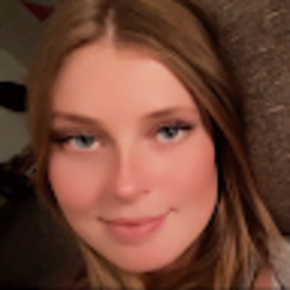 emilee_100